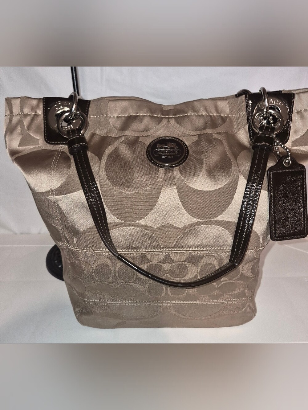 Coach Alex Signature Sateen Tote / Shoulder bag - Picture 12 of 13